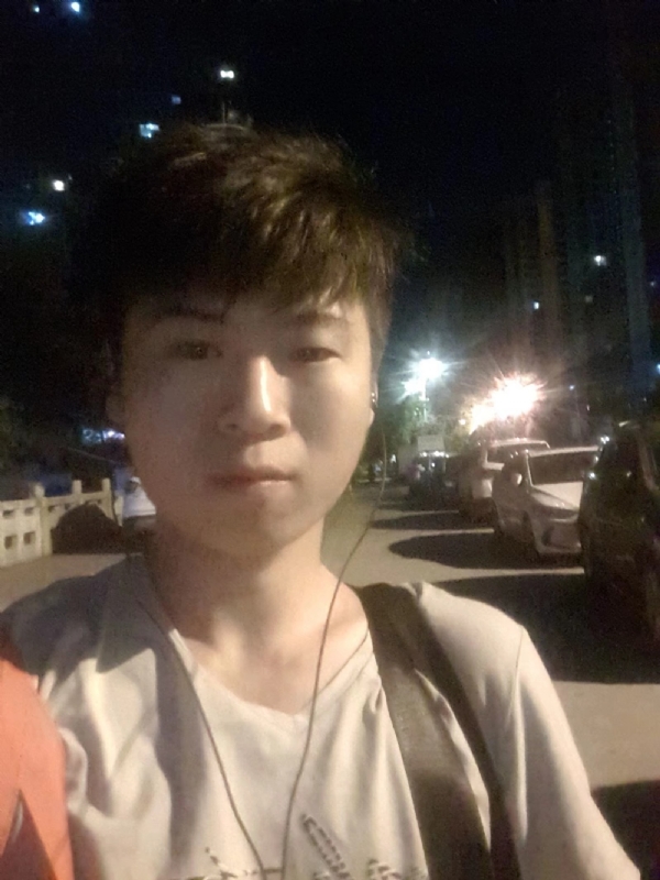 流星的瞬间的第一张照片--长汀征婚网