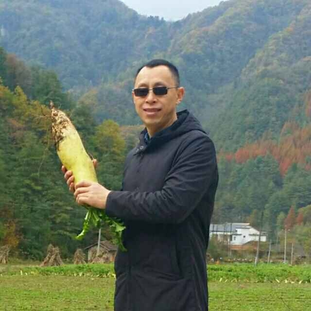 墨迹男的第一张照片--长汀征婚网