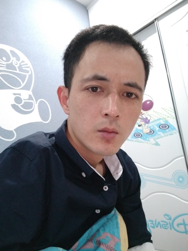 容晨的第一张照片--长汀征婚网