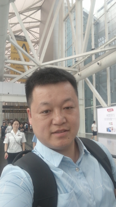 枫叶的第一张照片--长汀征婚网