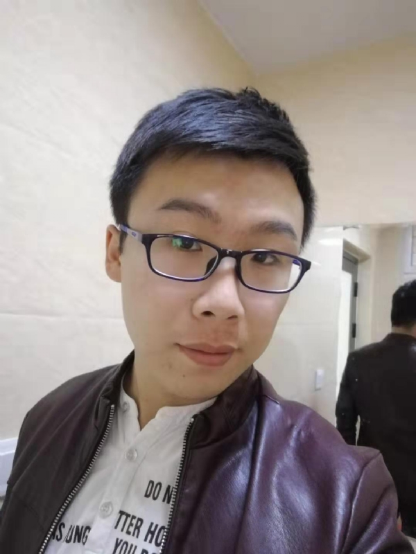 白色的纷飞雪夜的第一张照片--长汀征婚网