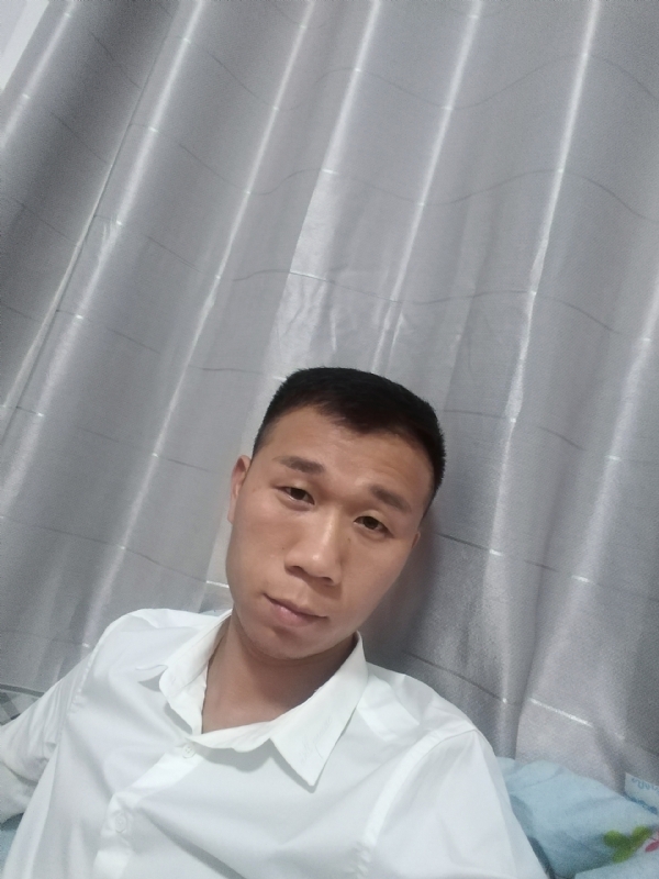 不器的第一张照片--长汀征婚网