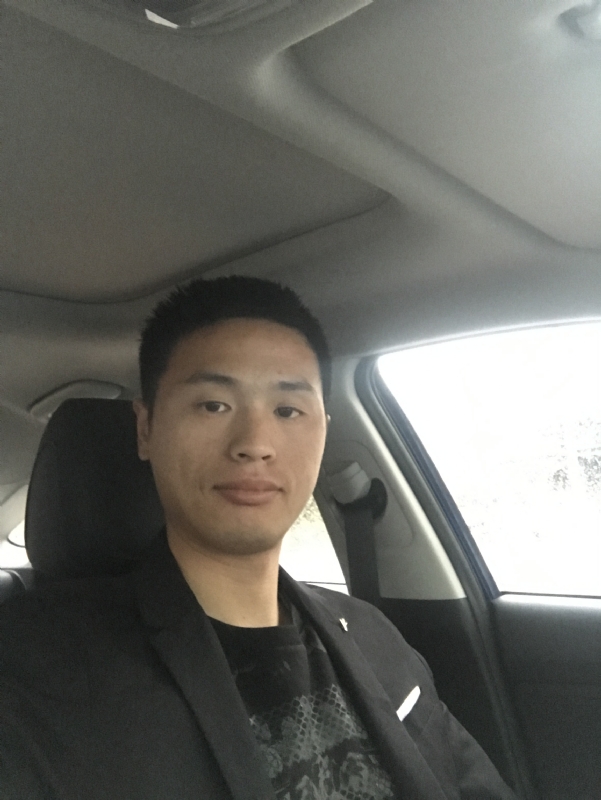 向前走的第一张照片--长汀征婚网