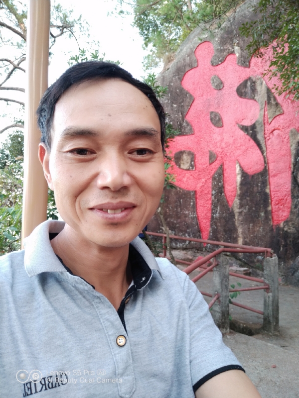 向往彩虹的第二张照片--长汀征婚网