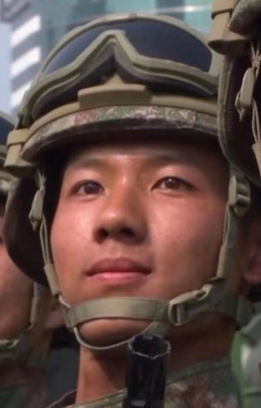 凤翼天翔的第一张照片--长汀征婚网