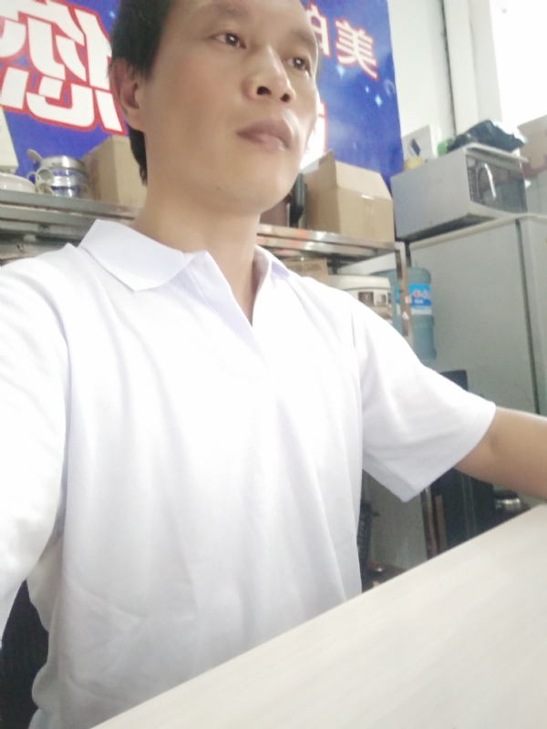 深蓝色的海的第一张照片--长汀征婚网