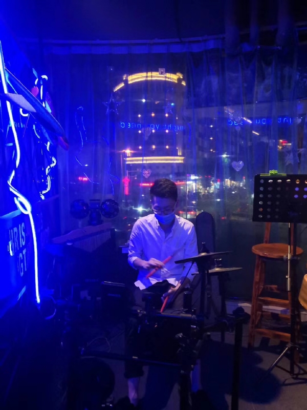 凤梨罐头的第一张照片--长汀征婚网