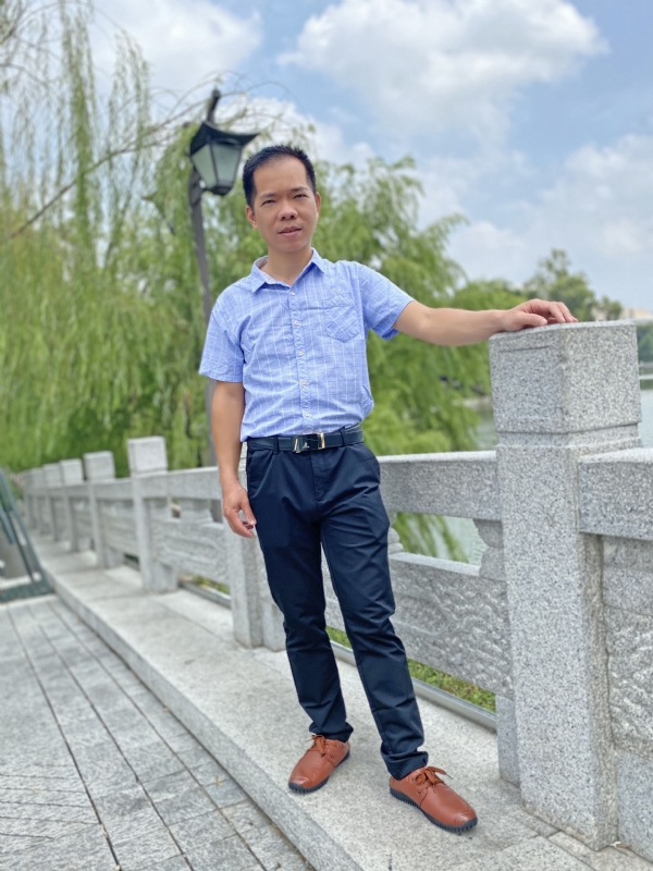 奇峰向阳的第一张照片--长汀征婚网