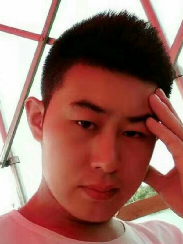 淡漠的第一张照片--长汀征婚网