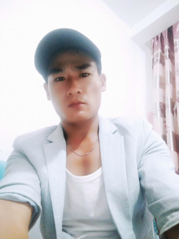 一若千金的第三张照片--长汀征婚网