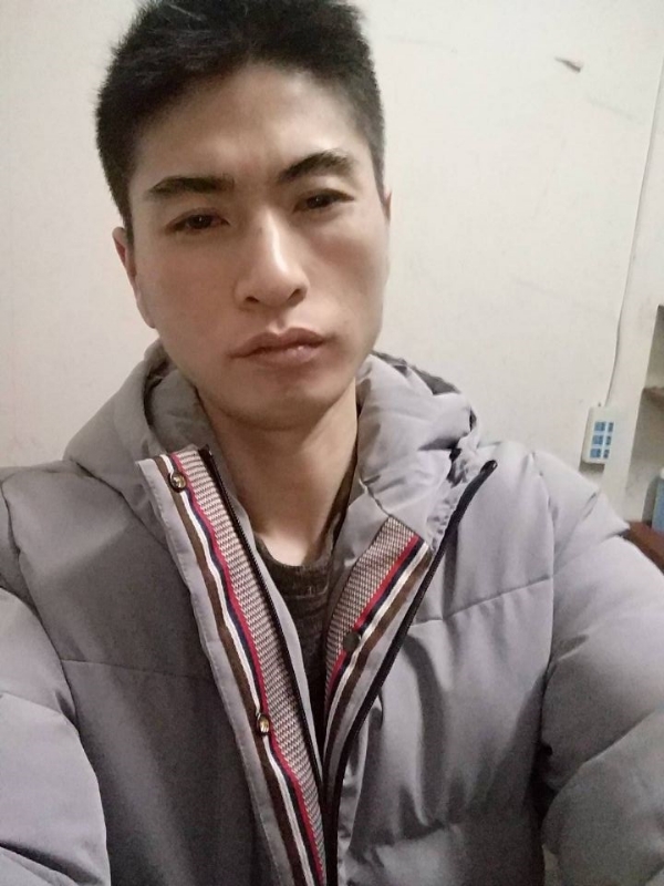 花若离枝的第一张照片--长汀征婚网