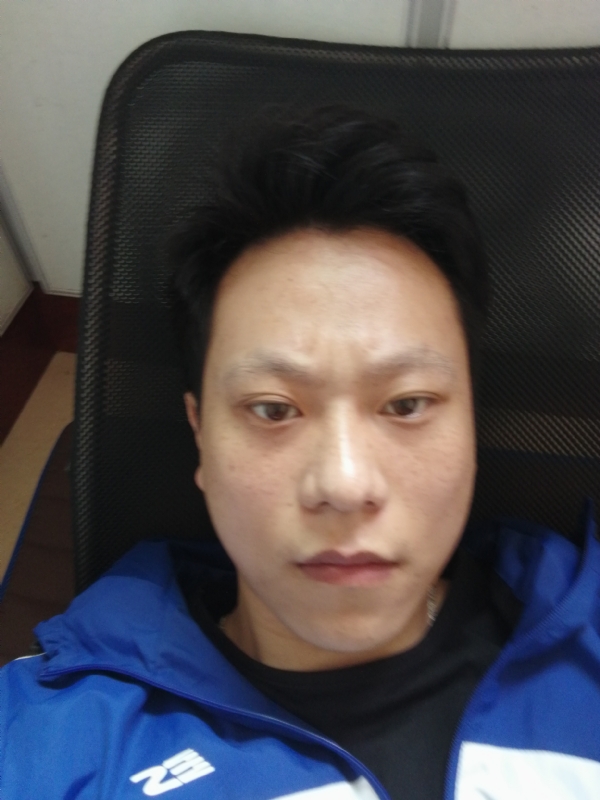 爱上的感觉的第一张照片--长汀征婚网