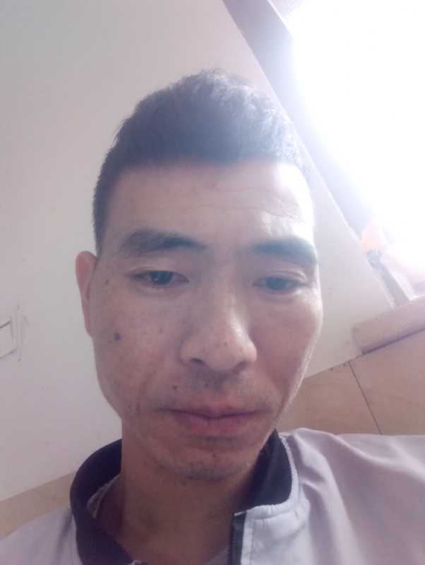 想你的夜的第一张照片--长汀征婚网