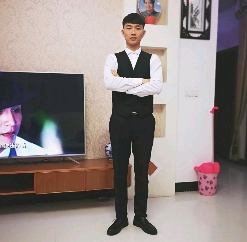 龙飞的第一张照片--长汀征婚网