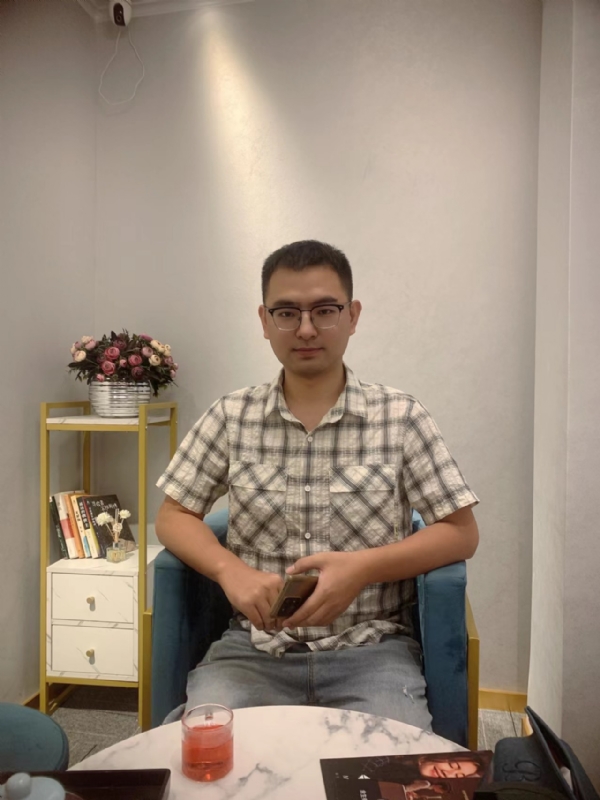 微尘的第四张照片--长汀征婚网