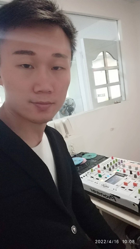 林锋的第三张照片--长汀征婚网