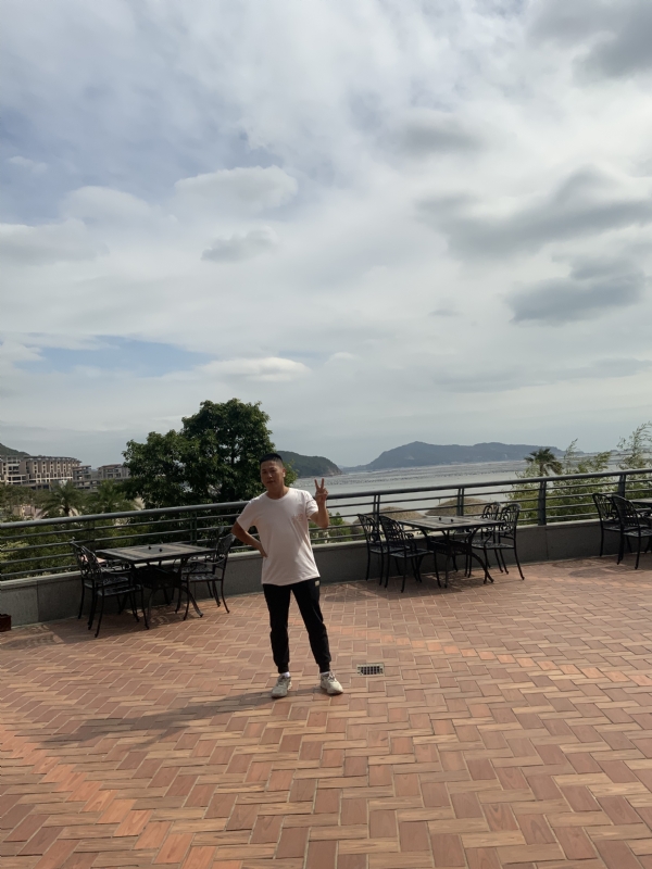 心酸瑟果的第一张照片--长汀征婚网