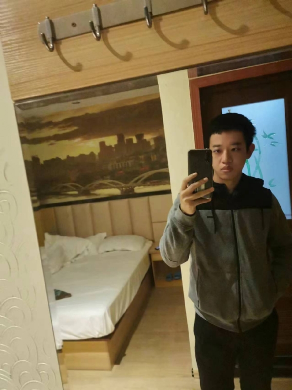 阵雨的第一张照片--长汀征婚网