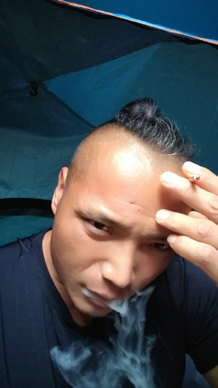 伯爵的第四张照片--长汀征婚网