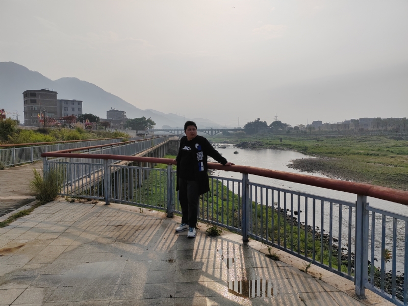 笑看蓝天的第一张照片--长汀征婚网