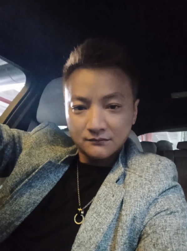 夜、有雨敲窗的第三张照片--长汀征婚网