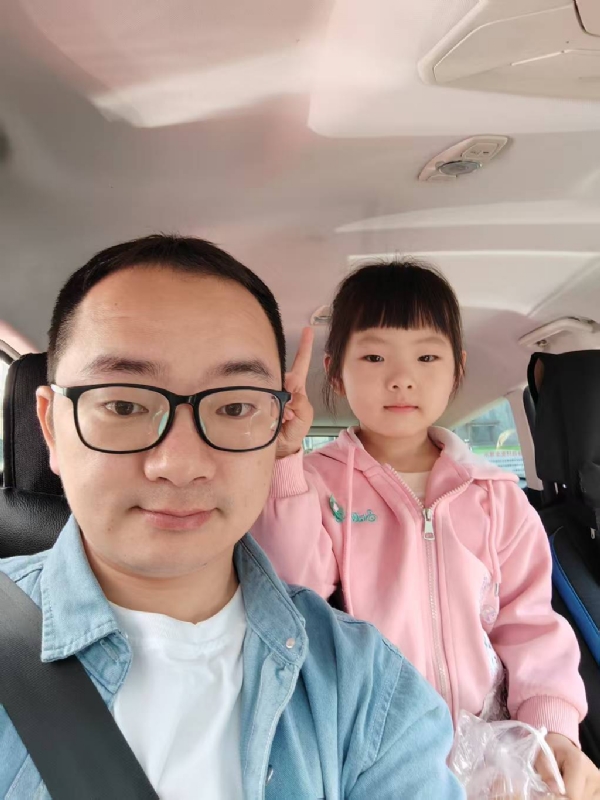 知天晓的第一张照片--长汀征婚网