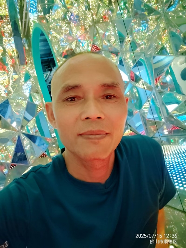 阿里睡不着的第二张照片--长汀征婚网