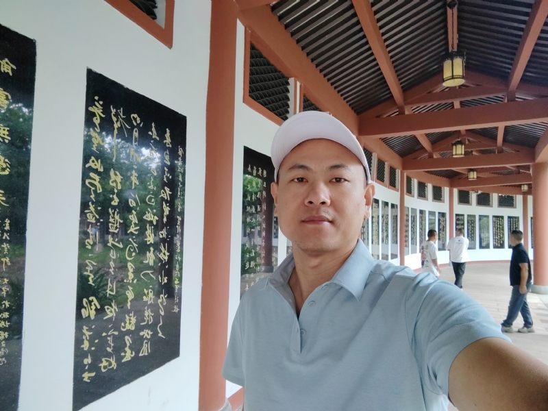 爱运动的范的第一张照片--长汀征婚网